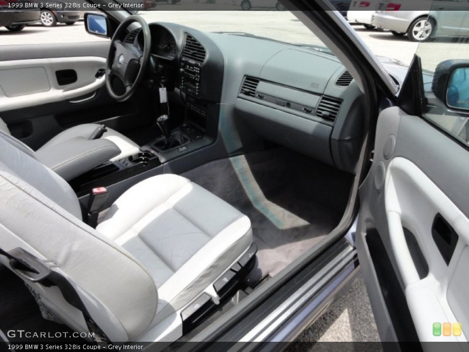 Grey Interior Photo for the 1999 BMW 3 Series 328is Coupe #50975355