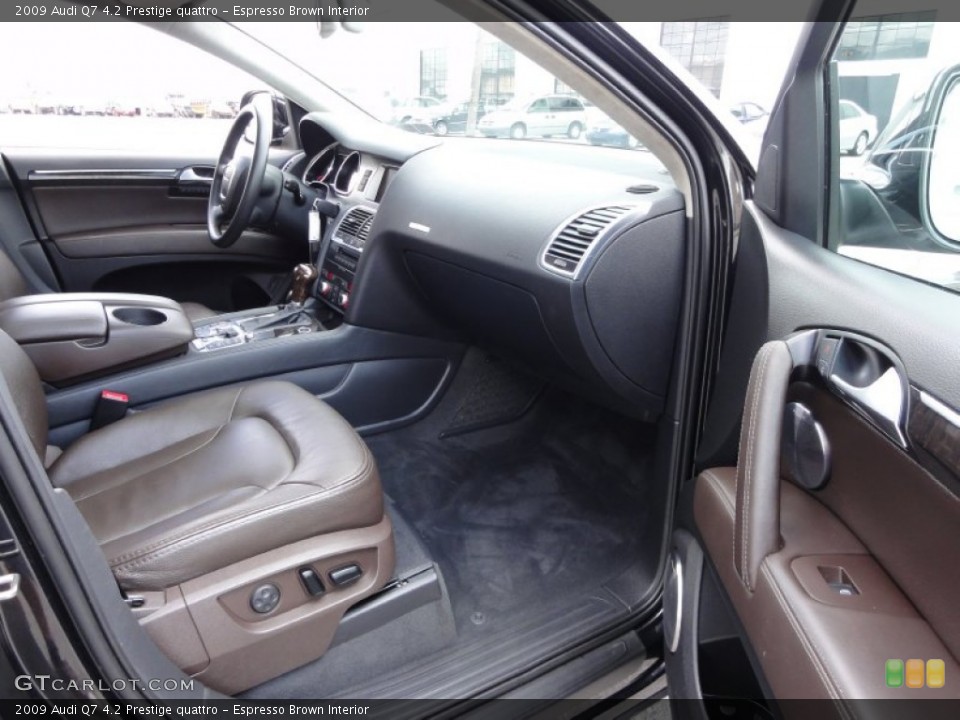 Espresso Brown Interior Photo for the 2009 Audi Q7 4.2 Prestige quattro #50976174