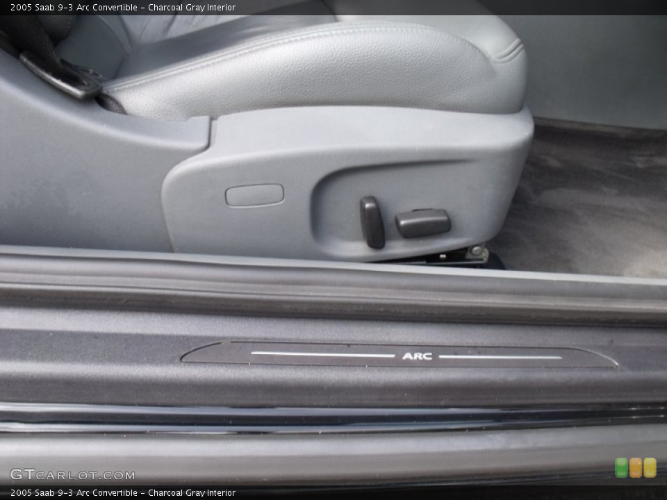 Charcoal Gray Interior Controls for the 2005 Saab 9-3 Arc Convertible #50980818