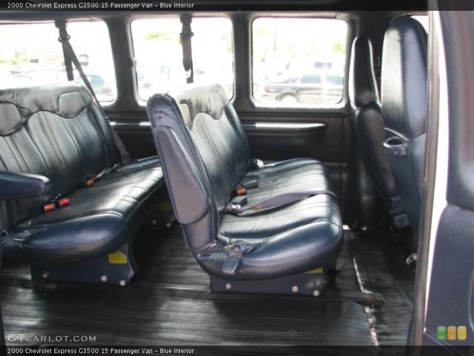 Blue Interior Photo for the 2000 Chevrolet Express G3500 15 Passenger Van #50985846