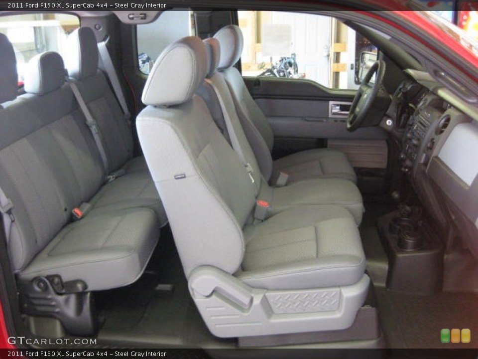 Steel Gray Interior Photo for the 2011 Ford F150 XL SuperCab 4x4 #50987229