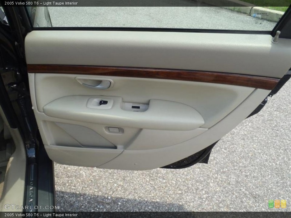 Light Taupe Interior Door Panel for the 2005 Volvo S80 T6 #50995085