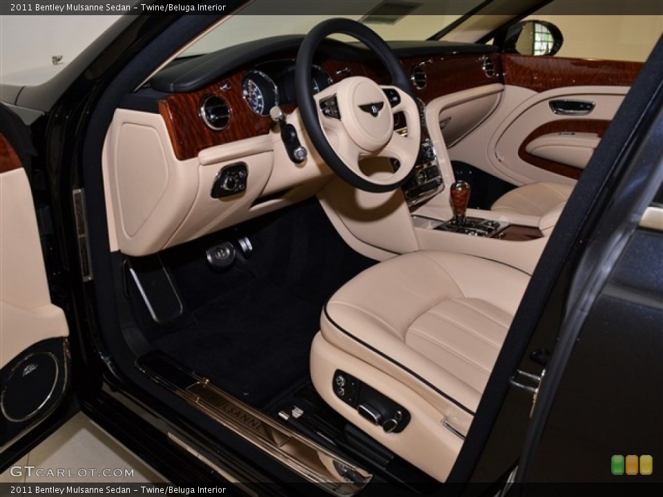 Twine/Beluga Interior Photo for the 2011 Bentley Mulsanne Sedan #51000016