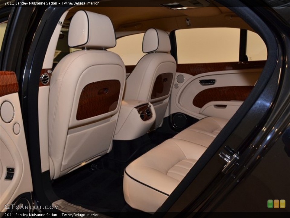 Twine/Beluga Interior Photo for the 2011 Bentley Mulsanne Sedan #51000154