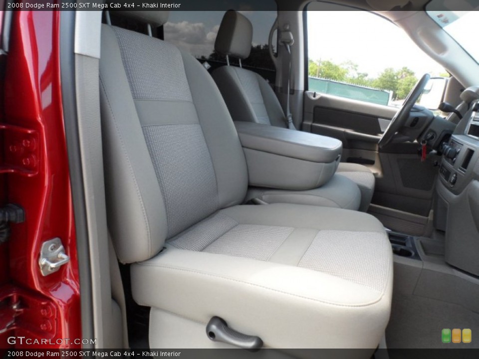 Khaki Interior Photo for the 2008 Dodge Ram 2500 SXT Mega Cab 4x4 #51008644