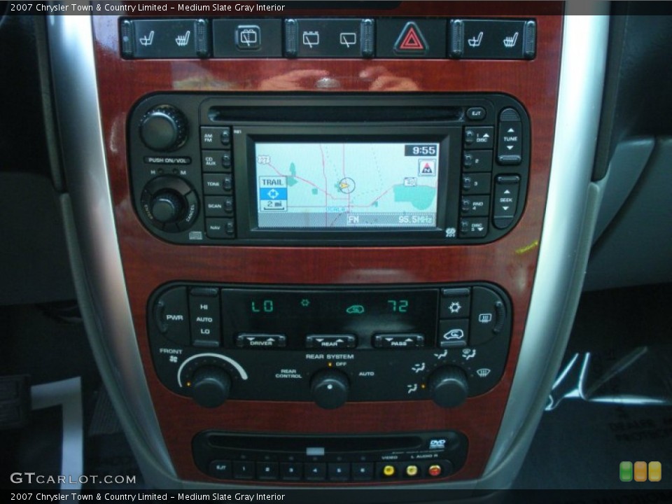 Medium Slate Gray Interior Controls for the 2007 Chrysler Town & Country Limited #51009652