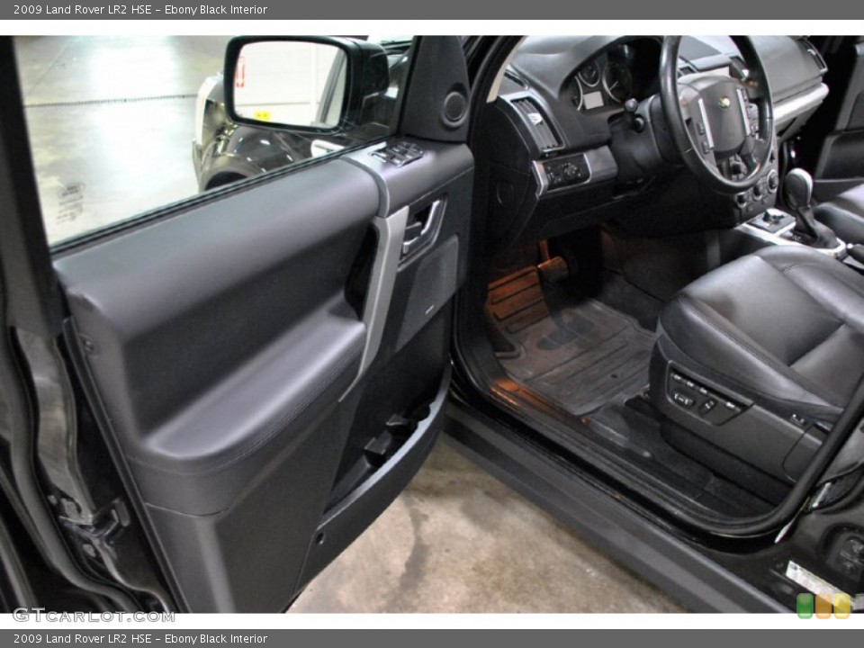 Ebony Black Interior Photo for the 2009 Land Rover LR2 HSE #51011674