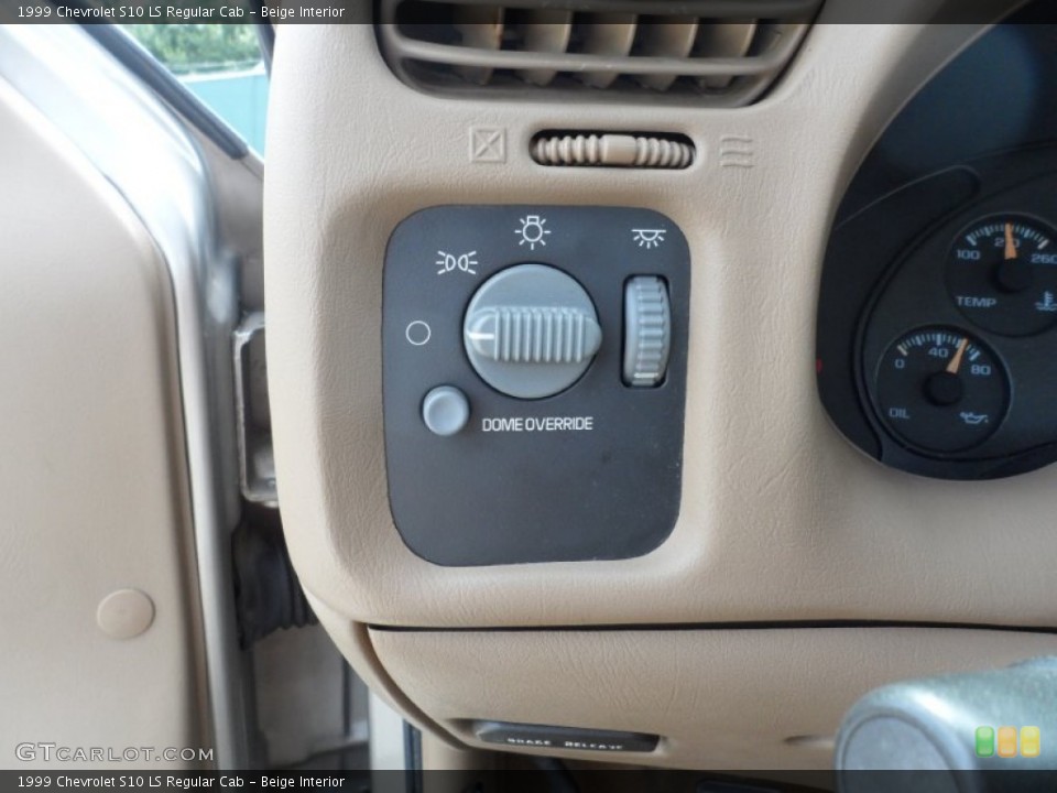 Beige Interior Controls for the 1999 Chevrolet S10 LS Regular Cab #51011875