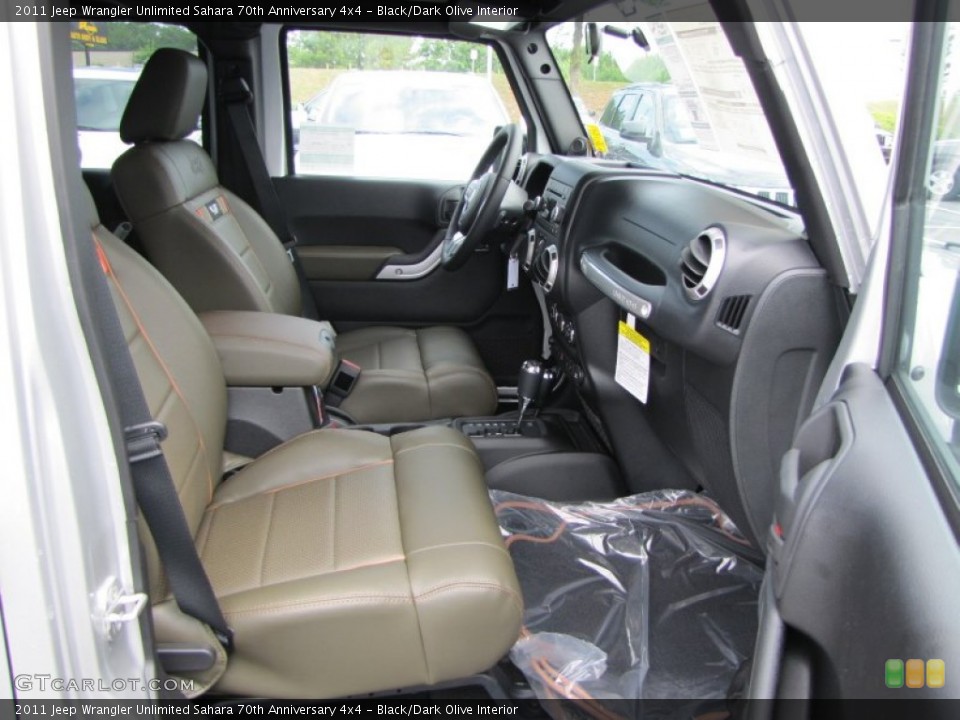 Black/Dark Olive Interior Photo for the 2011 Jeep Wrangler Unlimited Sahara 70th Anniversary 4x4 #51022345