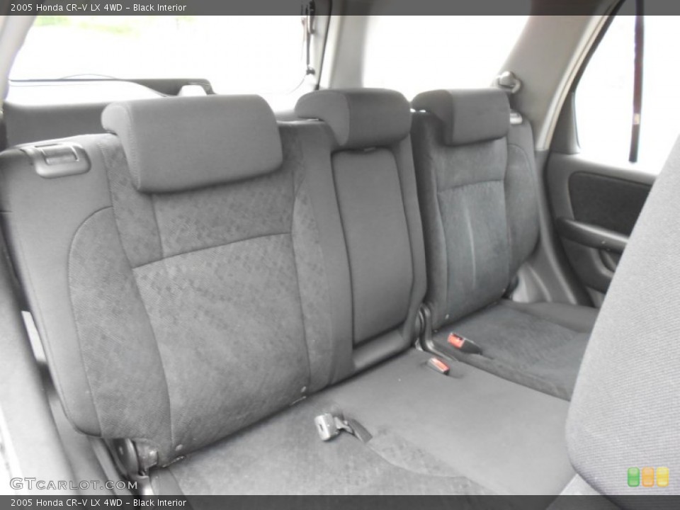 Black Interior Photo for the 2005 Honda CR-V LX 4WD #51024340