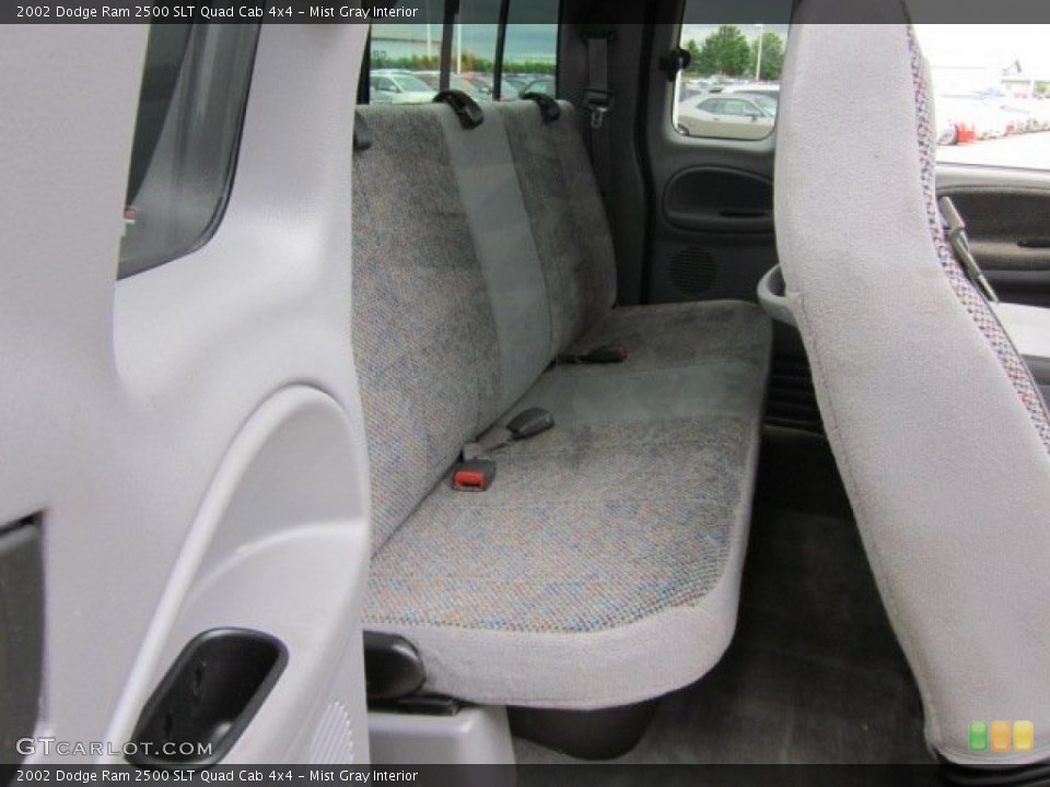 Mist Gray Interior Photo for the 2002 Dodge Ram 2500 SLT Quad Cab 4x4 #51030952