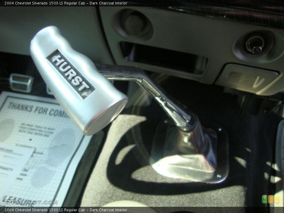 Dark Charcoal Interior Transmission for the 2004 Chevrolet Silverado 1500 LS Regular Cab #51033448