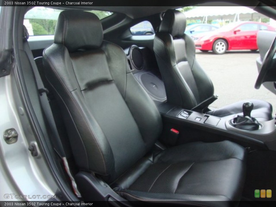 Charcoal Interior Photo for the 2003 Nissan 350Z Touring Coupe #51036046