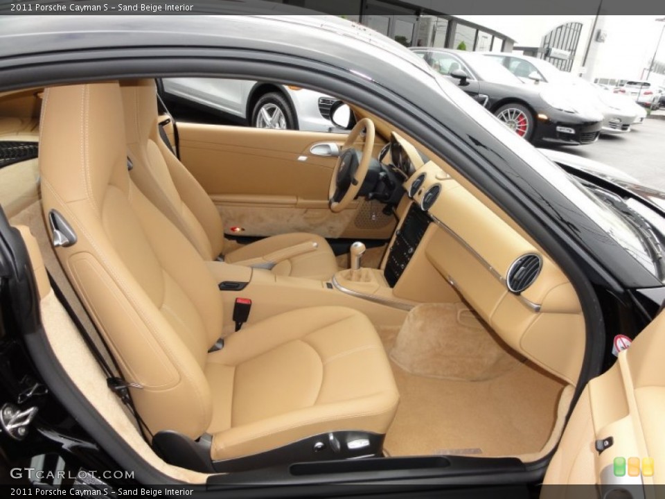 Sand Beige Interior Photo for the 2011 Porsche Cayman S #51040393