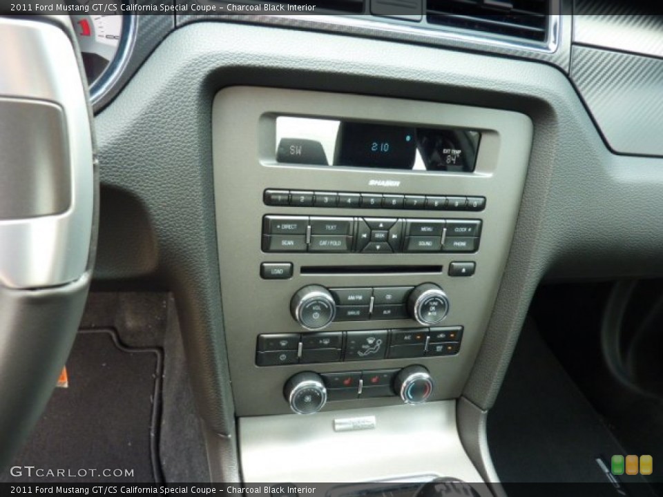 Charcoal Black Interior Controls for the 2011 Ford Mustang GT/CS California Special Coupe #51042007