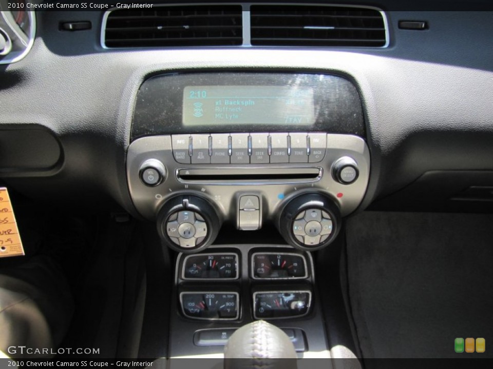 Gray Interior Controls for the 2010 Chevrolet Camaro SS Coupe #51047092