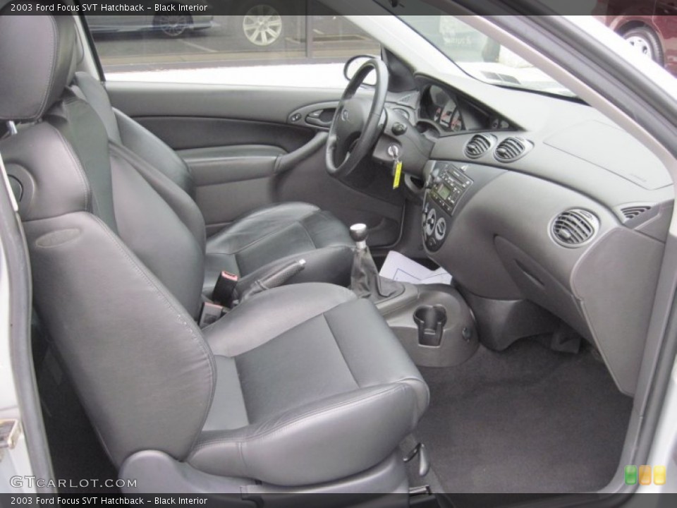 Black Interior Photo for the 2003 Ford Focus SVT Hatchback #51051301