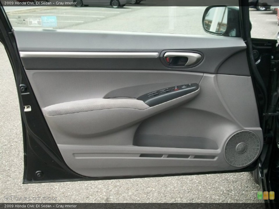 Gray Interior Door Panel for the 2009 Honda Civic EX Sedan #51061561