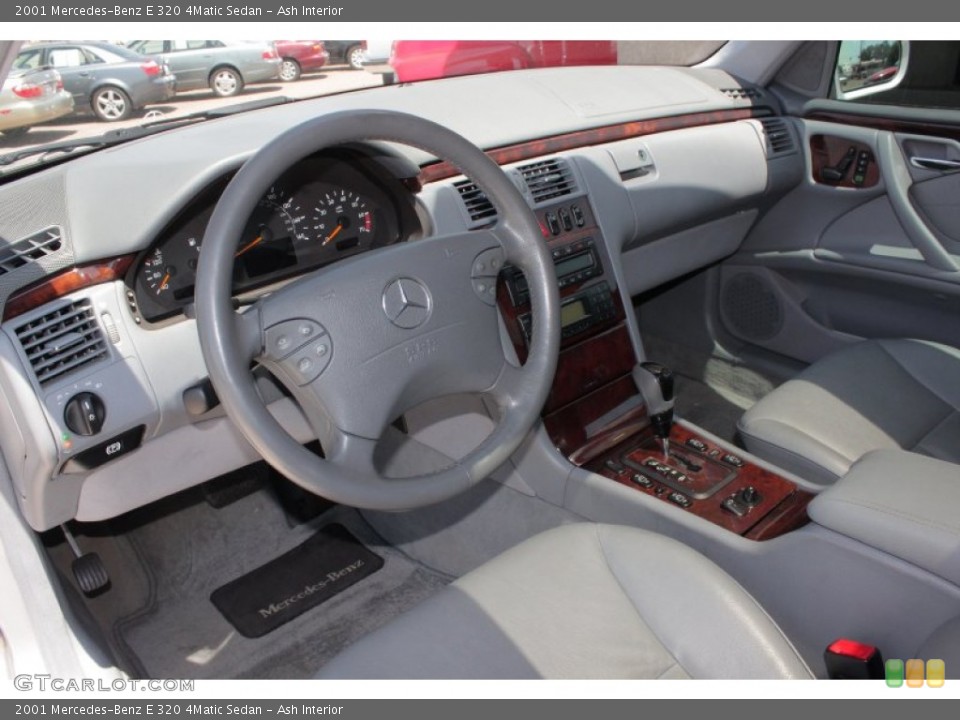 Ash Interior Photo for the 2001 Mercedes-Benz E 320 4Matic Sedan #51074675