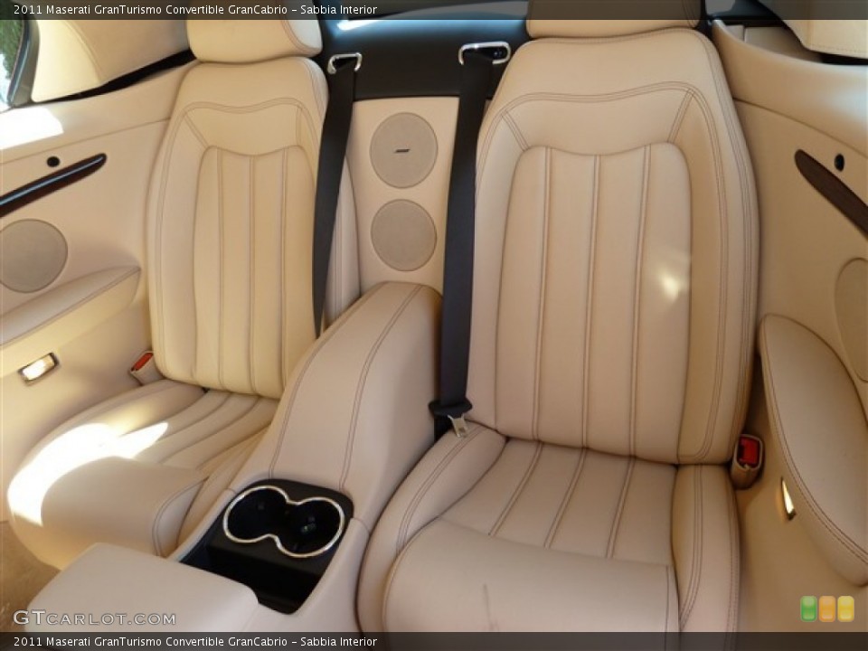 Sabbia Interior Photo for the 2011 Maserati GranTurismo Convertible GranCabrio #51081056