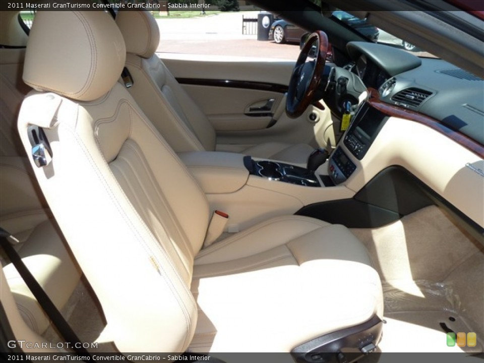 Sabbia Interior Photo for the 2011 Maserati GranTurismo Convertible GranCabrio #51081071