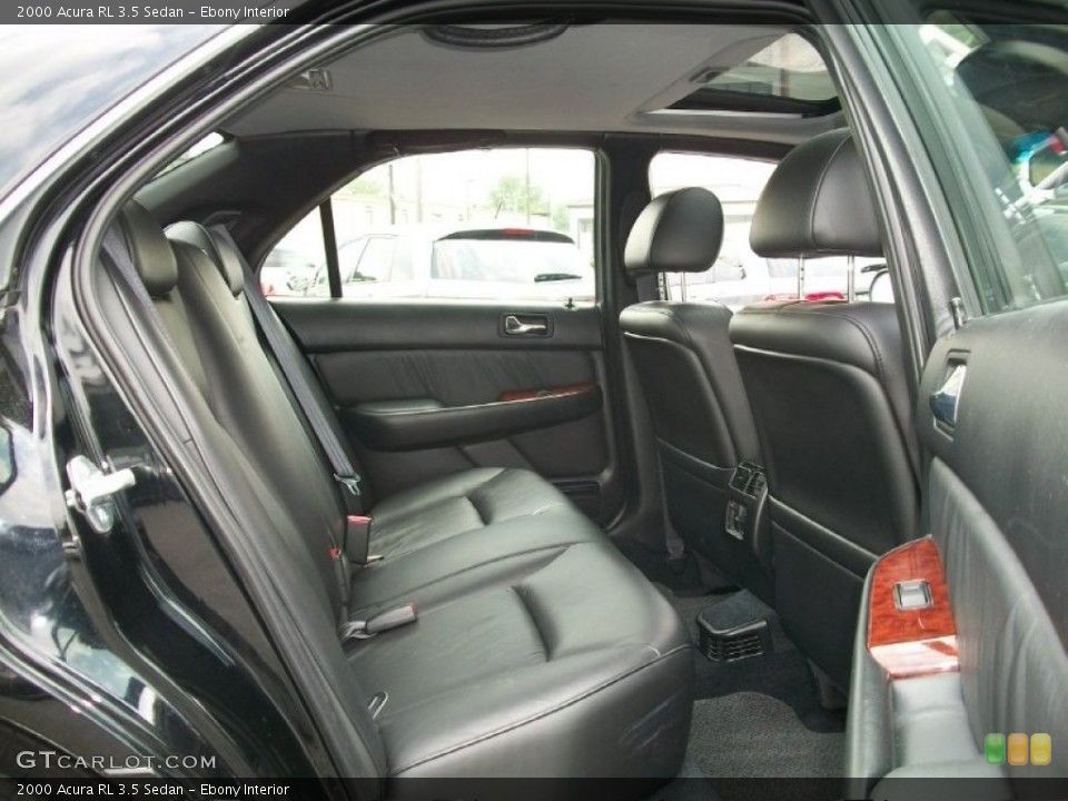 Ebony Interior Photo for the 2000 Acura RL 3.5 Sedan #51081647