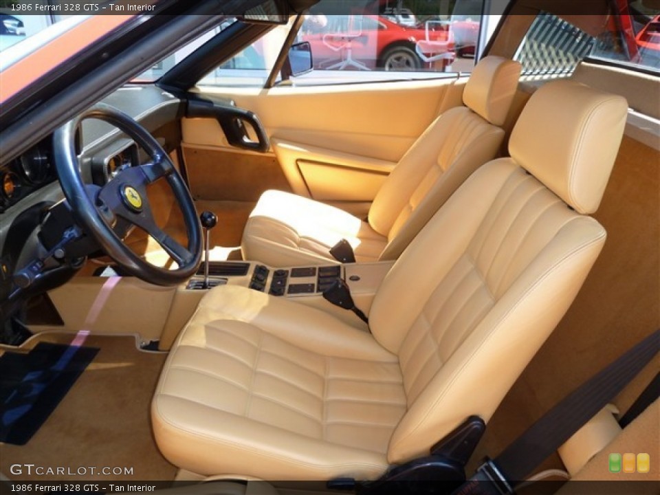 Tan Interior Photo for the 1986 Ferrari 328 GTS #51082592