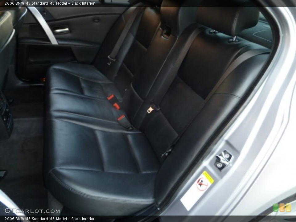 Black Interior Photo for the 2006 BMW M5  #51093932