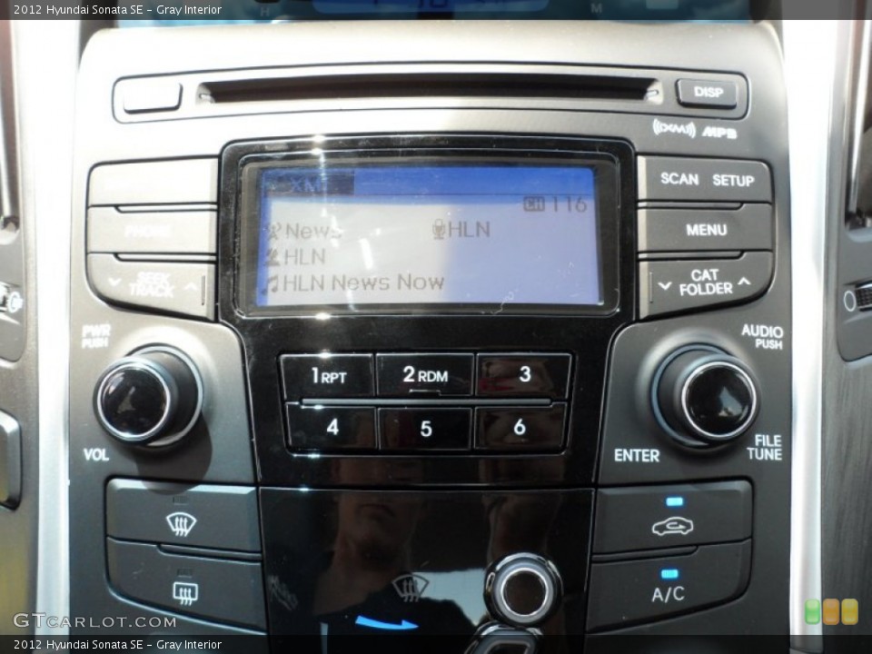 Gray Interior Controls for the 2012 Hyundai Sonata SE #51094940