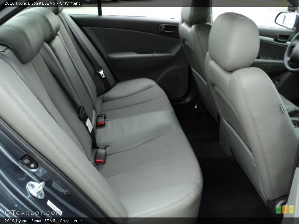 Gray Interior Photo for the 2010 Hyundai Sonata SE V6 #51098393