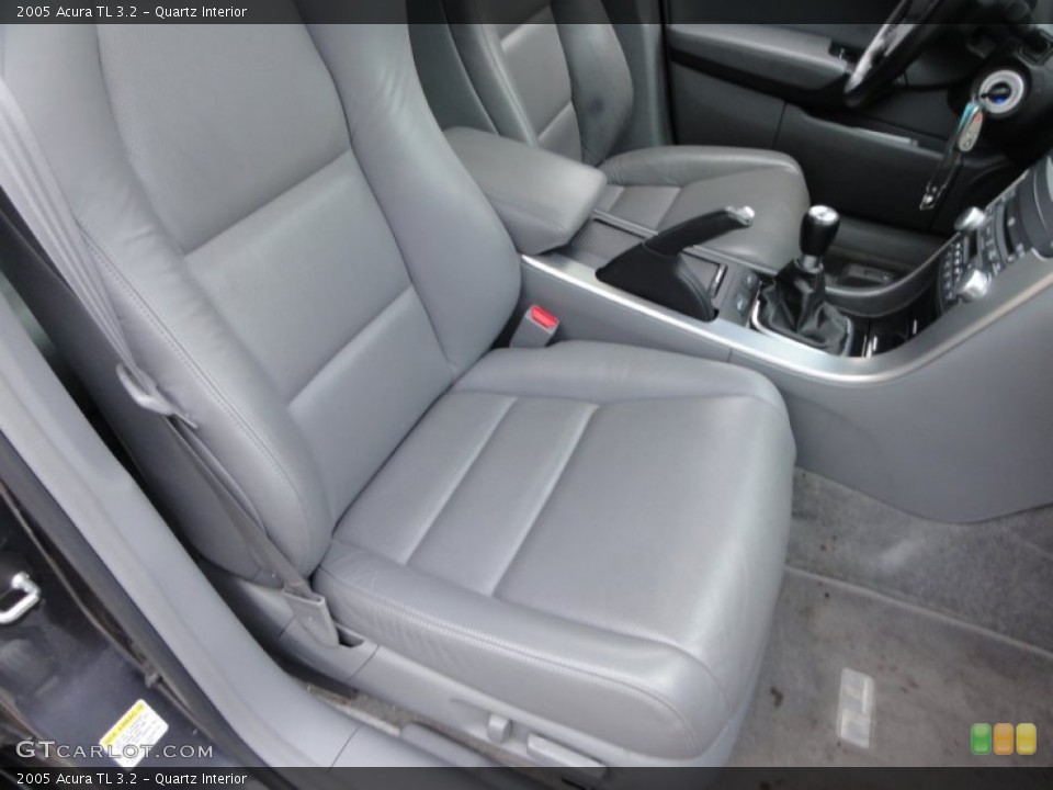 Quartz Interior Photo for the 2005 Acura TL 3.2 #51099089