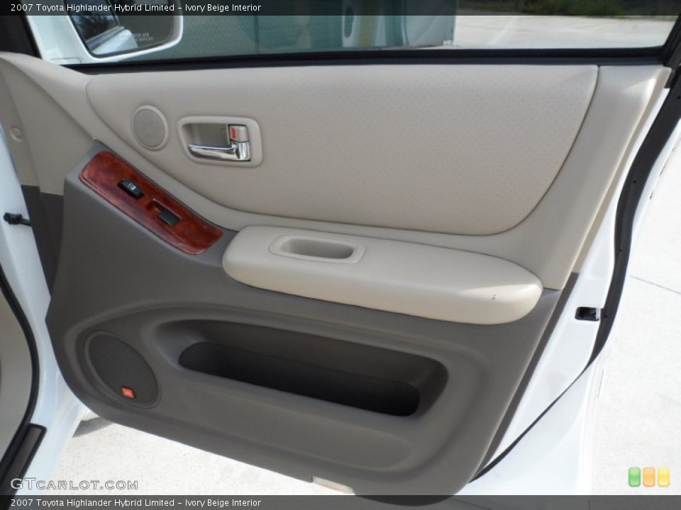 Ivory Beige Interior Door Panel for the 2007 Toyota Highlander Hybrid Limited #51100523