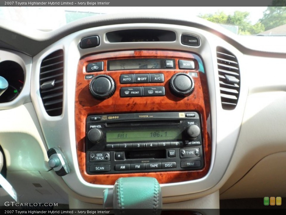 Ivory Beige Interior Controls for the 2007 Toyota Highlander Hybrid Limited #51100835