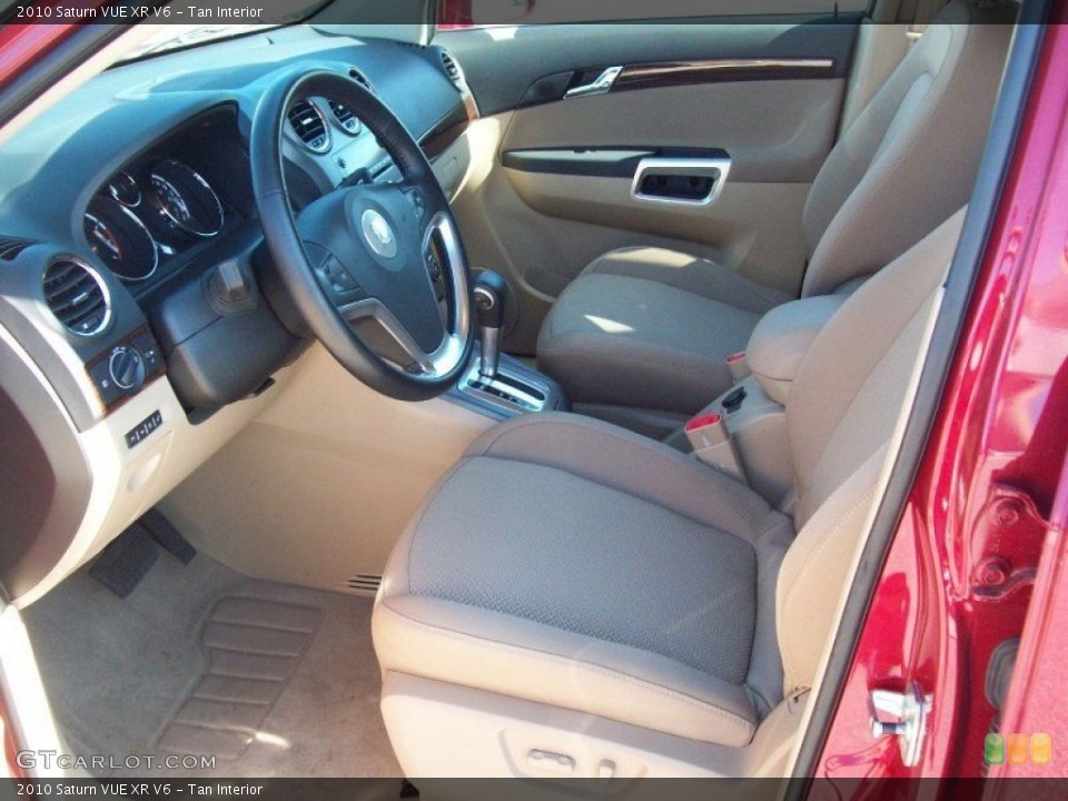 Tan Interior Photo for the 2010 Saturn VUE XR V6 #51101537