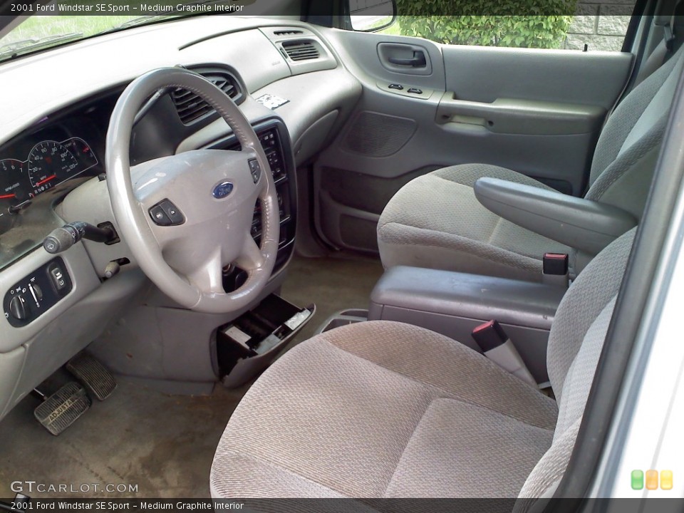Medium Graphite Interior Photo for the 2001 Ford Windstar SE Sport #51112604