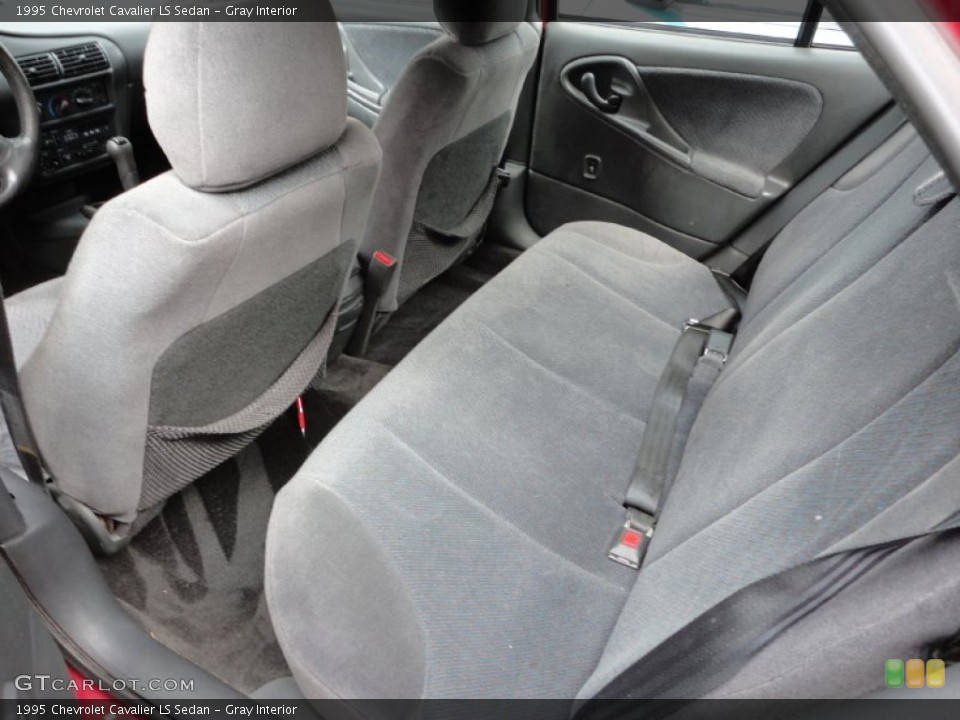 Gray Interior Photo for the 1995 Chevrolet Cavalier LS Sedan #51128271
