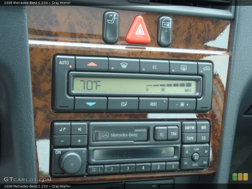 Gray Interior Controls for the 1998 Mercedes-Benz C 230 #51137972