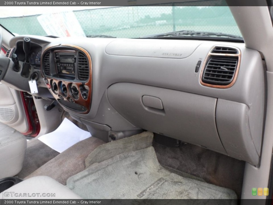 Gray Interior Dashboard for the 2000 Toyota Tundra Limited Extended Cab #51147971