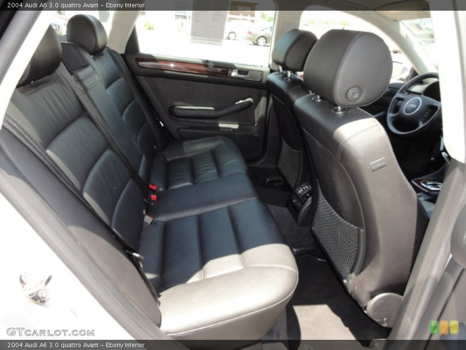 Ebony Interior Photo for the 2004 Audi A6 3.0 quattro Avant #51155828