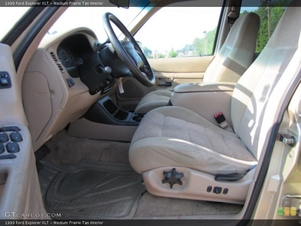 Medium Prairie Tan Interior Photo for the 1999 Ford Explorer XLT #51156764