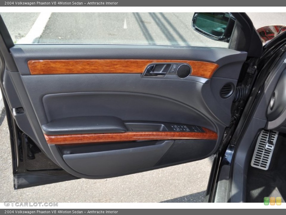 Anthracite Interior Door Panel for the 2004 Volkswagen Phaeton V8 4Motion Sedan #51159074