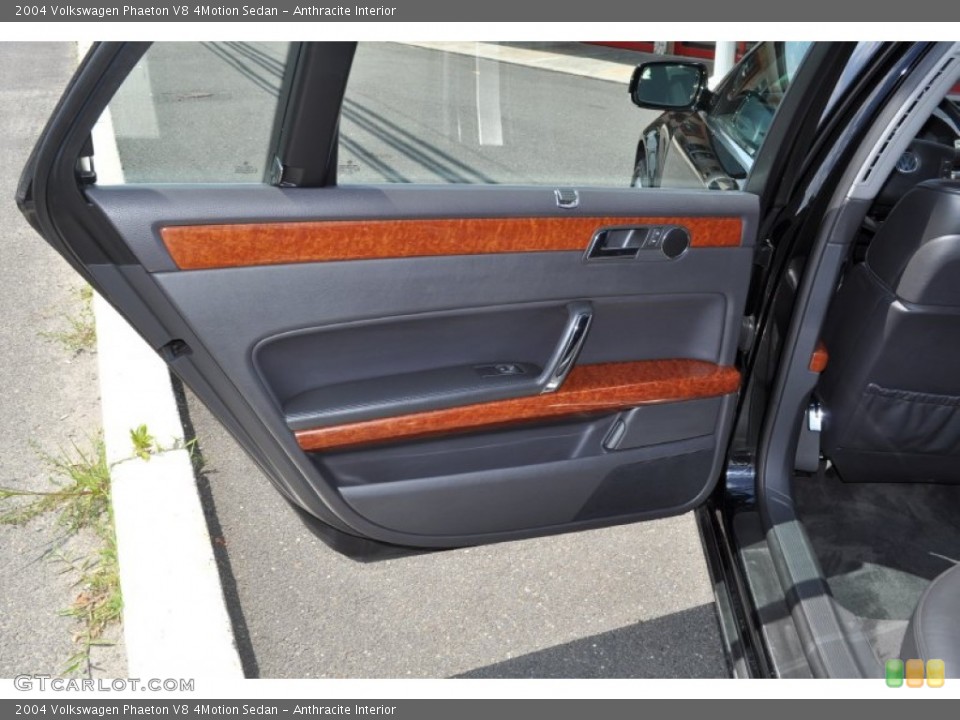 Anthracite Interior Door Panel for the 2004 Volkswagen Phaeton V8 4Motion Sedan #51159197