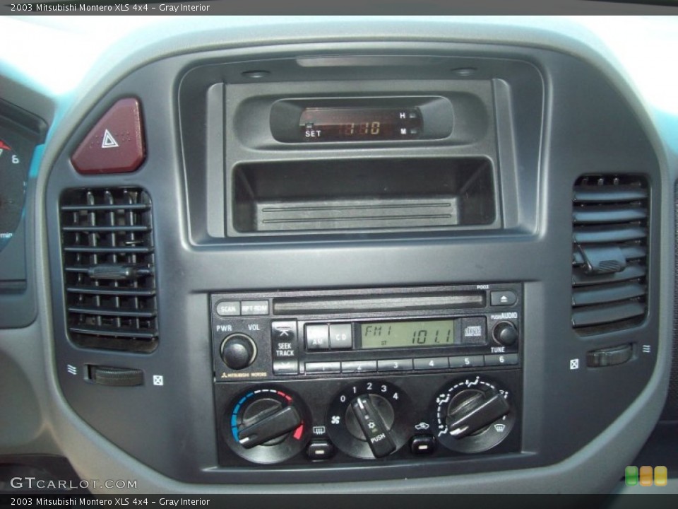 Gray 2003 Mitsubishi Montero Interiors