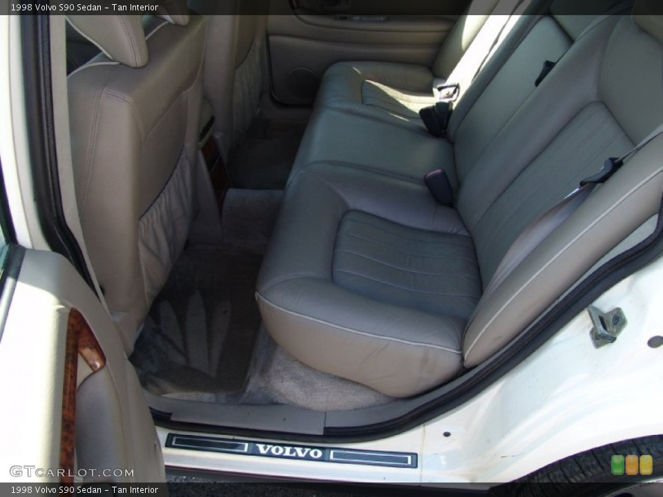 Tan Interior Photo for the 1998 Volvo S90 Sedan #51162654