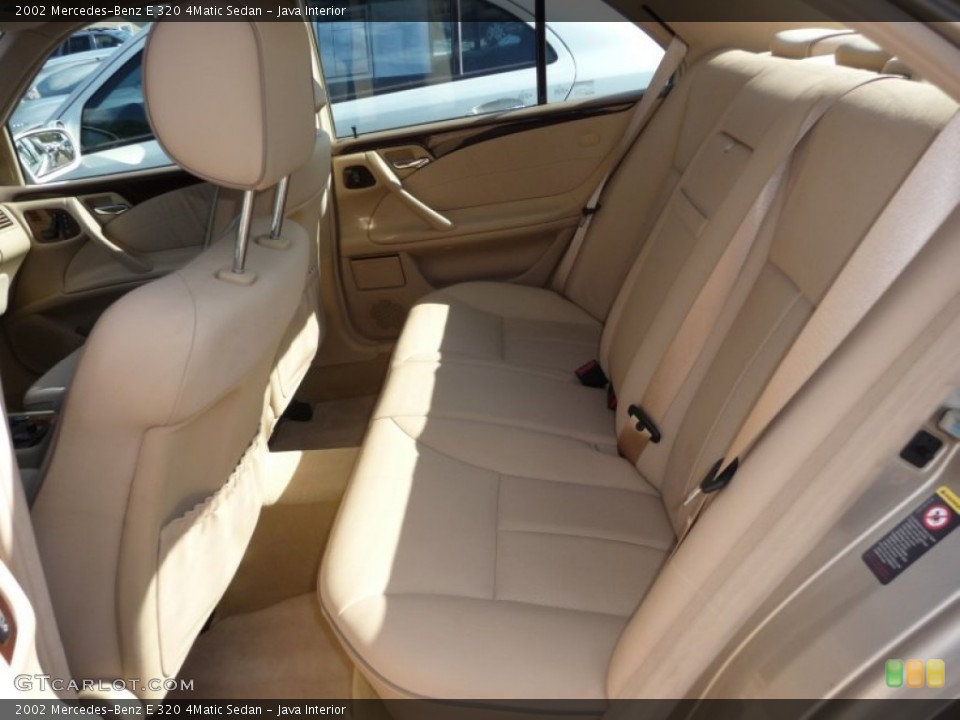 Java Interior Photo for the 2002 Mercedes-Benz E 320 4Matic Sedan #51164034