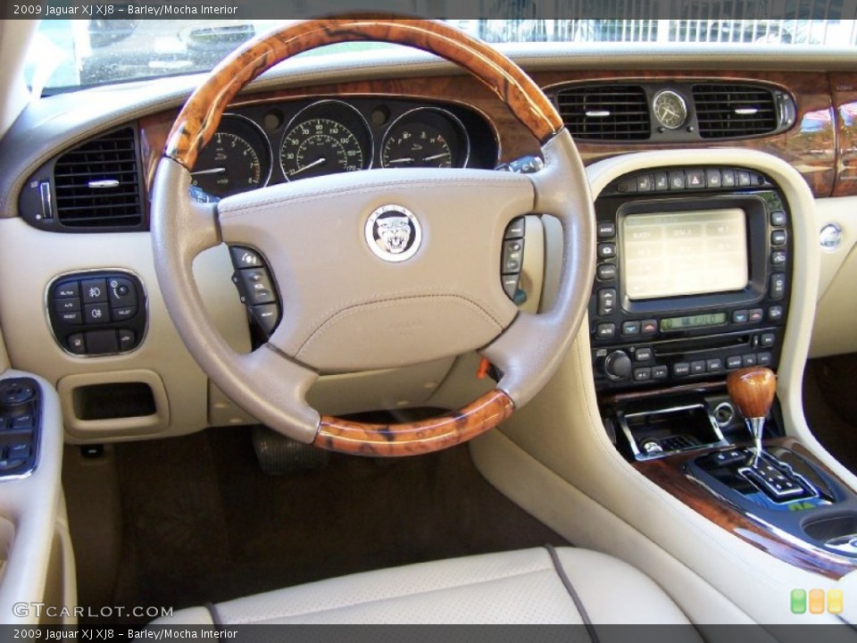 Barley/Mocha Interior Dashboard for the 2009 Jaguar XJ XJ8 #51164787