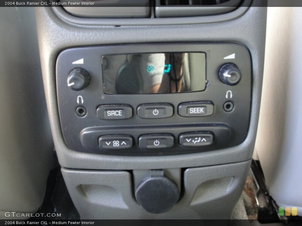 Medium Pewter Interior Controls for the 2004 Buick Rainier CXL #51172824
