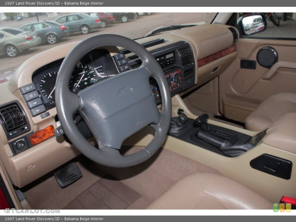 Bahama Beige Interior Photo for the 1997 Land Rover Discovery SD #51173880