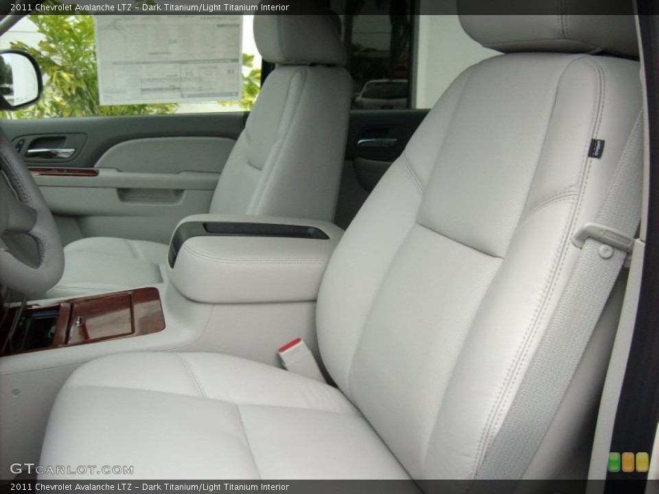 Dark Titanium/Light Titanium Interior Photo for the 2011 Chevrolet Avalanche LTZ #51180402