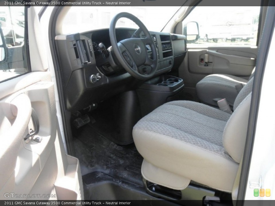 Neutral Interior Photo for the 2011 GMC Savana Cutaway 3500 Commercial Utility Truck #51183291